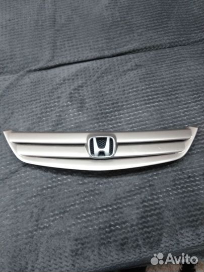 Решетка радиатора honda civic 4d