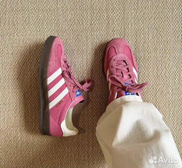 Adidas Gazelle Indoor pink cloud white