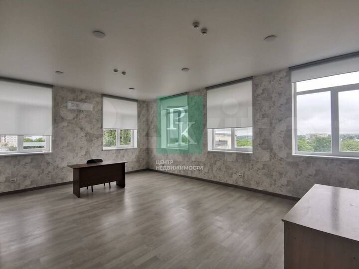 Офис с ремонтом и мебелью на Паршина