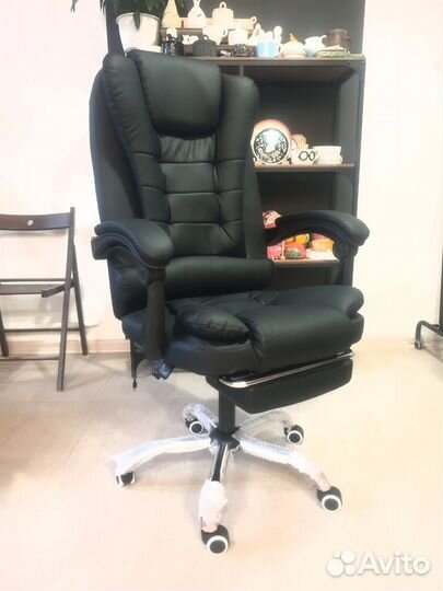 Офисное кресло руководителя с массажем