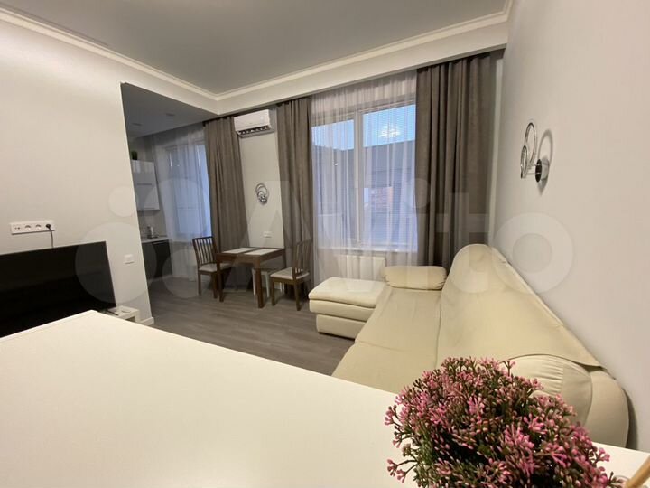 Квартира-студия, 40 м², 1/18 эт.