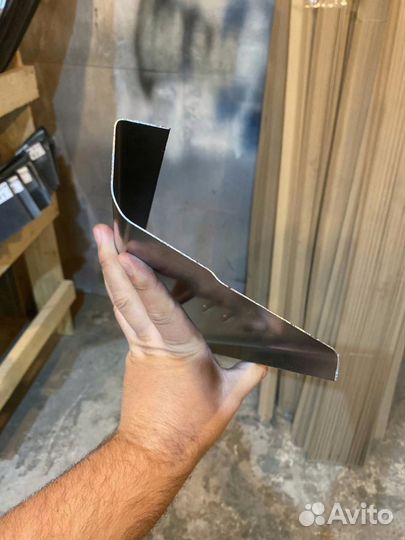 Пороги кузовные Peugeot 308