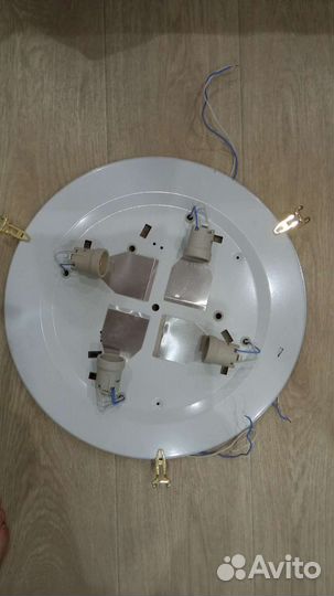 Светильник потолочный