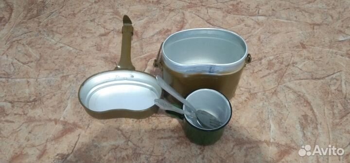 Котелок армейский