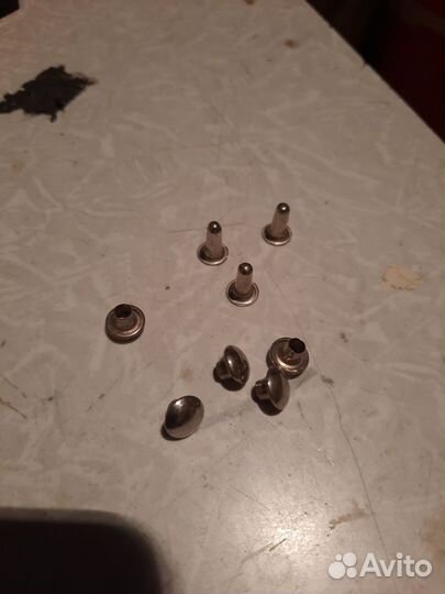 Клепки металлические для одежды,сумок