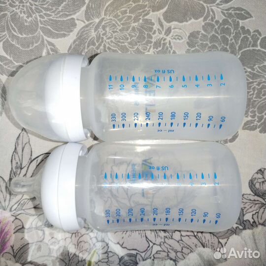 Бутылочки для кормления Avent. Отличное состоя