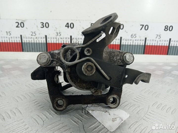 Суппорт задний правый для Volkswagen Touran 1