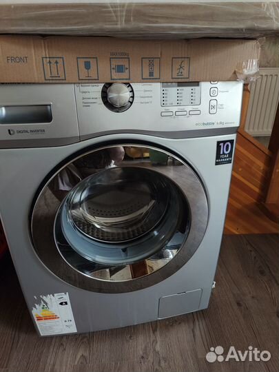 Стиральная машина Samsung WF602U0bcsd на запчасти