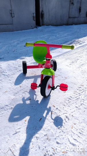 Трехколесный велосипед