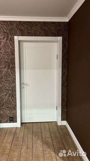 Двери межкомнатные белые новые