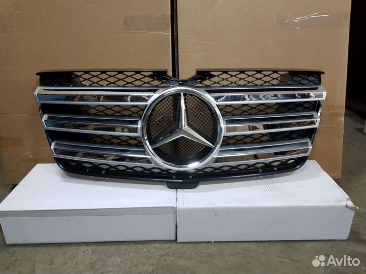 Решетка радиатора Mercedes GL164 Grand edition