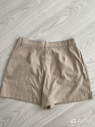 Шорты Uniqlo L (48) женские бежевые