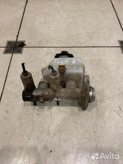 Главный тормозной цилиндр Hyundai Accent