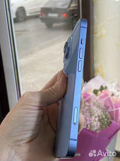 Телефон iPhone