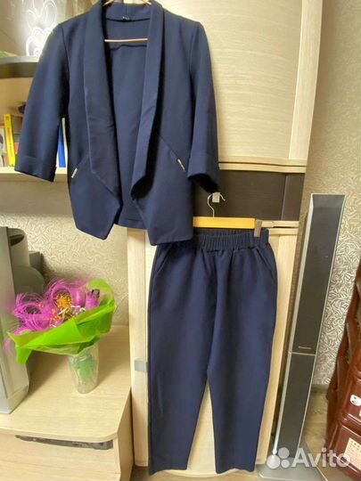Костюм брючный