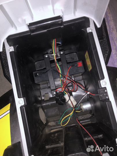 Детский электромобиль бу трактор