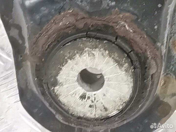 Балка подмоторная (подрамник) для Audi A3 8L