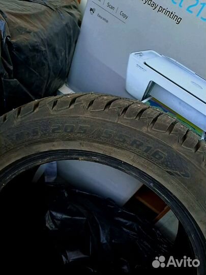 Goodyear Ultragrip 600 205/55 R16