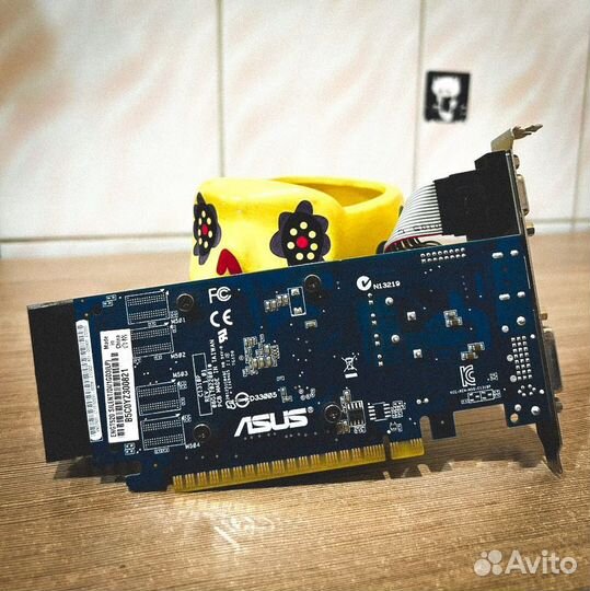 Видеокарта Asus GeForce GT 520 (1gb)