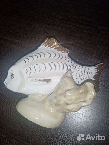 Статуэтка. Рыба карп
