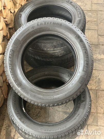 Michelin Latitude X-Ice 225/65 R17