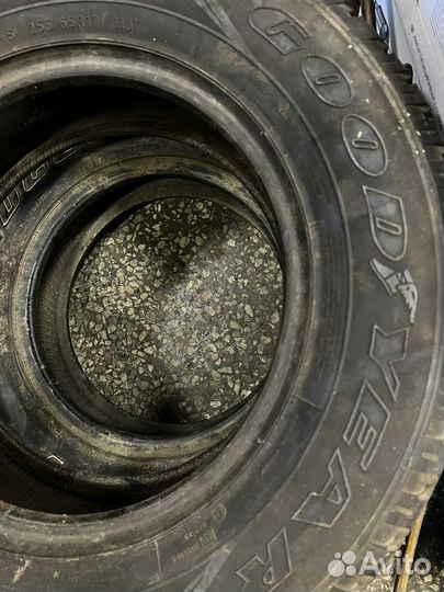 Goodyear Wrangler HP 255/65 R17 110T