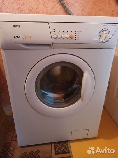 Стиральная машина на запчасти zanussi