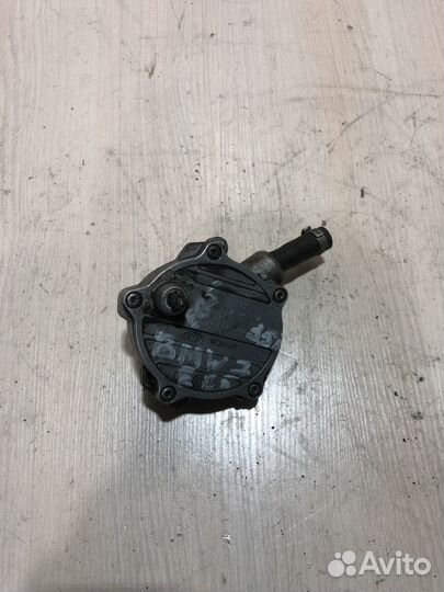 Насос вакуумный для BMW 7-serie E65