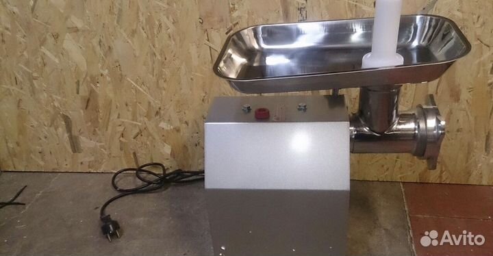 Мясорубка электрическая