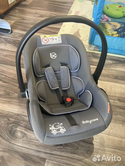 Продам детское автокресло до 1 года