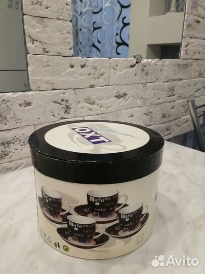 Набор кофейных чашек с блюдцем