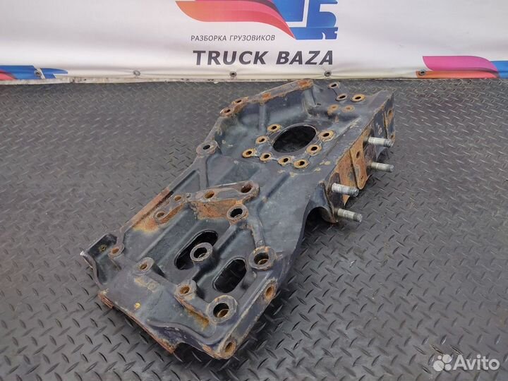 Кронштейн рессоры передней левый