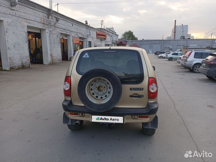 Chevrolet Niva 1.7 МТ, 2004, 200 000 км