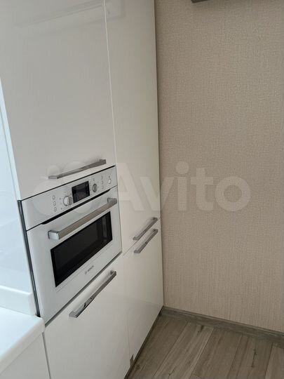 2-к. квартира, 64 м², 11/17 эт.
