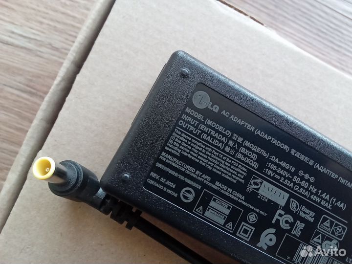 Блок питания LG 19V 2.53A (adapter DA-48G19)