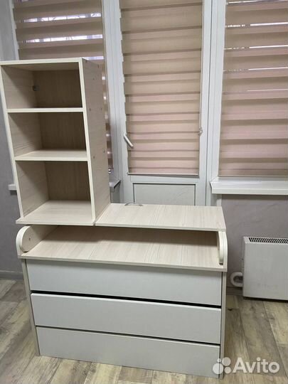 Пеленальный столик