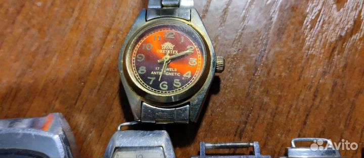 Часы СССР одним лотом