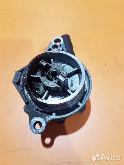 Вакумный насос на BMW 5 E39 M51