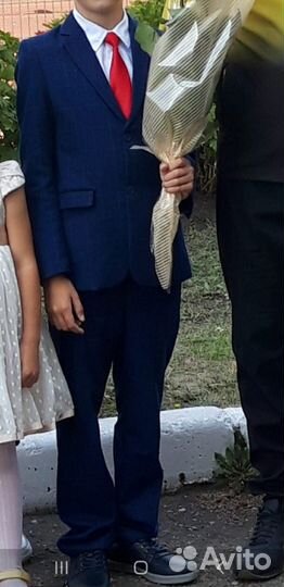 Костюм школьный