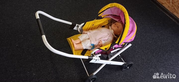 Коляска для кукол
