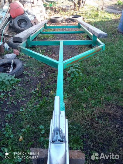 Лодочный прицеп