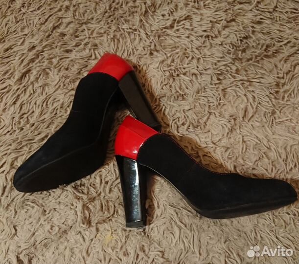 Женская обувь