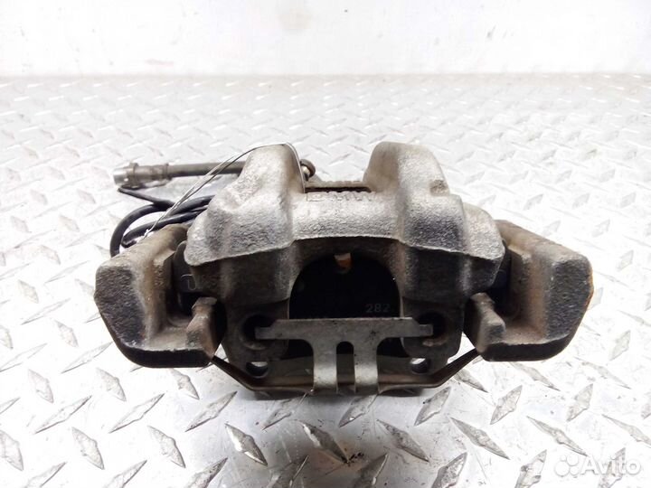 Суппорт задний правый BMW 3-Series F30