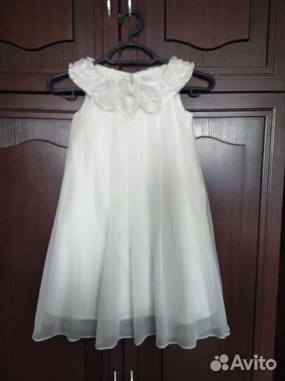 Платье белое для девочки
