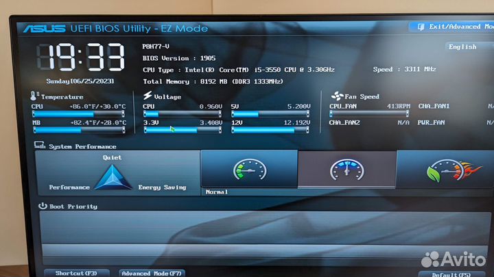 Материнская плата с процессором и памятью