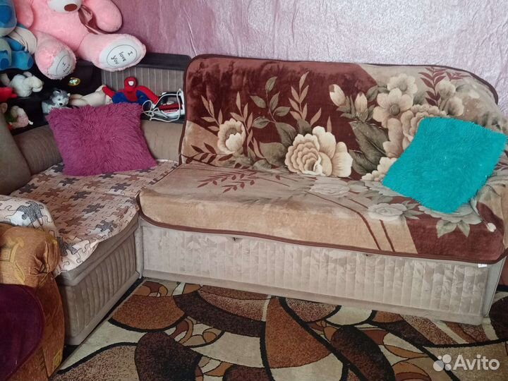 Угловой диван