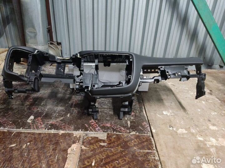 Торпеда Mitsubishi Outlander 3 2012-2021