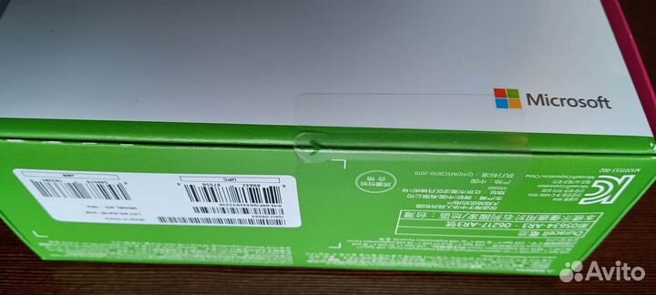 Новый геймпад Xbox розовый