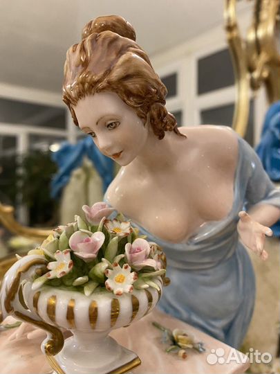 Статуэтка Часы Tiche