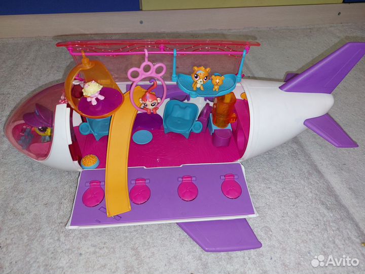 Самолет для зверюшек